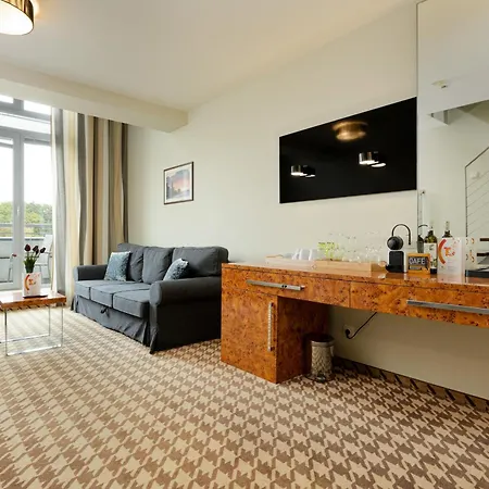Jantar Apartamenty Deluxe Royal Tulip Sand Hotel Колобжег Екстер'єр фото