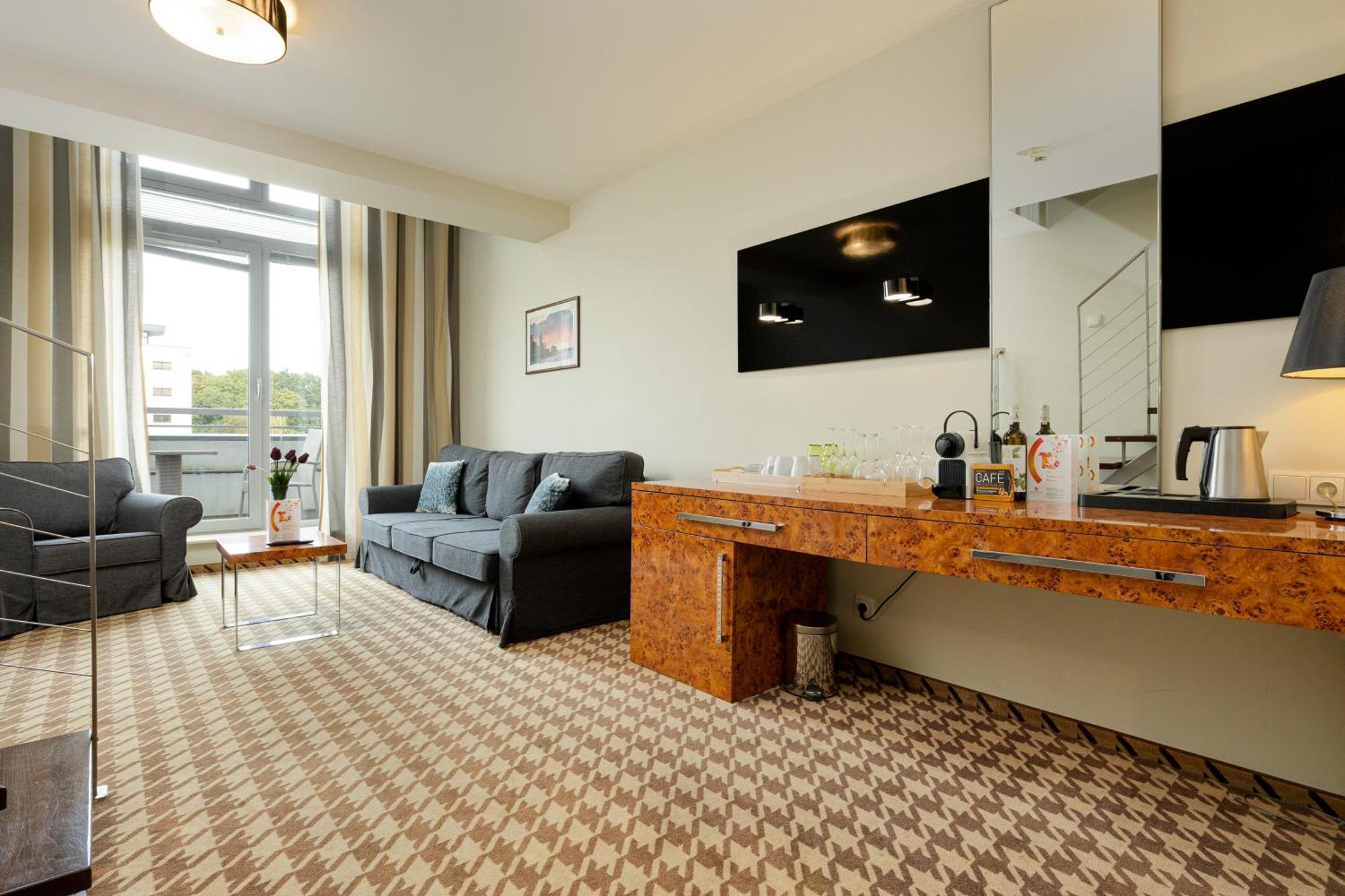 Jantar Deluxe Royal Tulip Apartment *